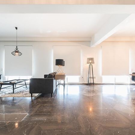 Ferienwohnung Traveler'S Dream 4 Brdm Renovated Penthouse Athen Exterior foto